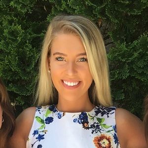 Meet your Posher, Coucourtney